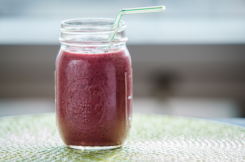 Berry, Beet and Flax Smoothie