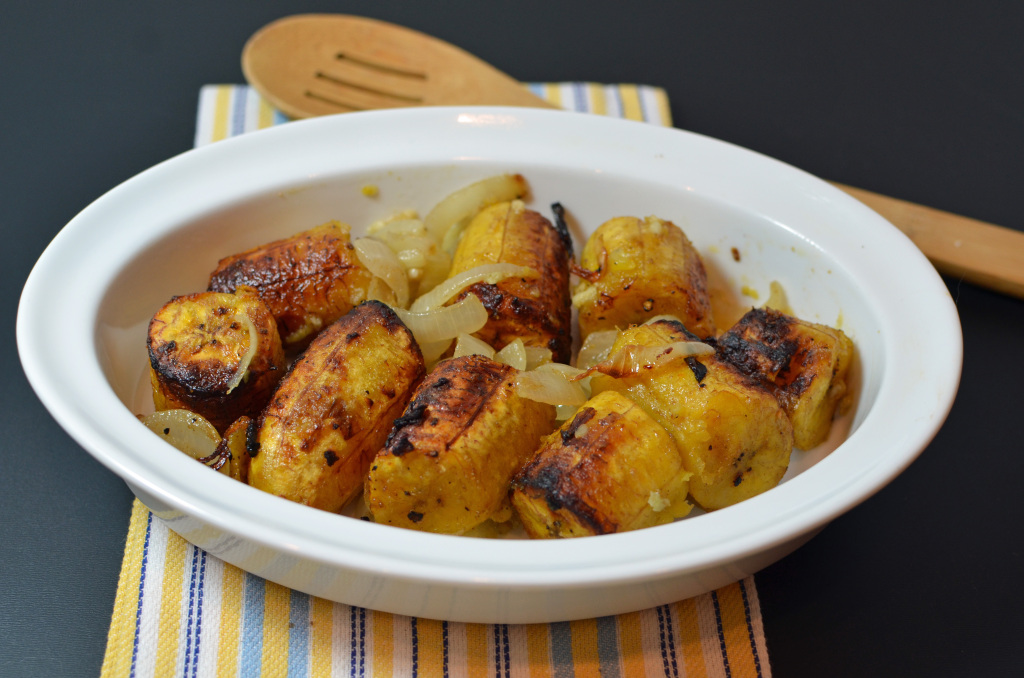 Roasted Plantains with Onions and Mojo (Garlic Sauce)