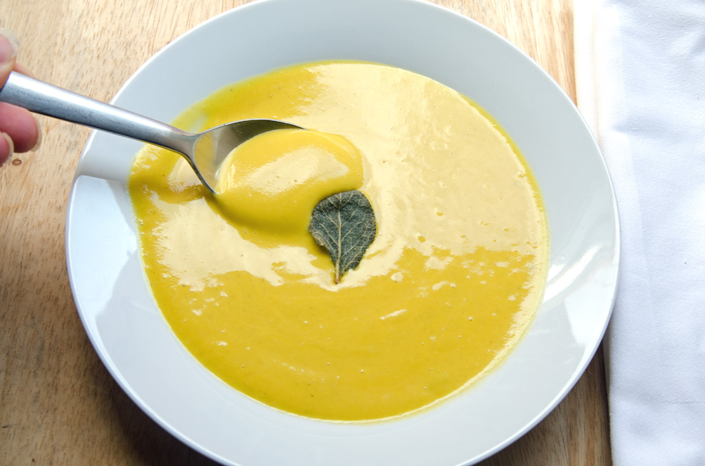 butternut-squash-soup-with-crisy-sage